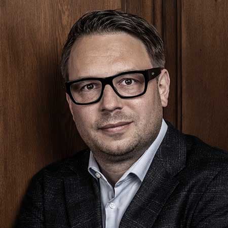 Boris Glowacki zugeschnitten